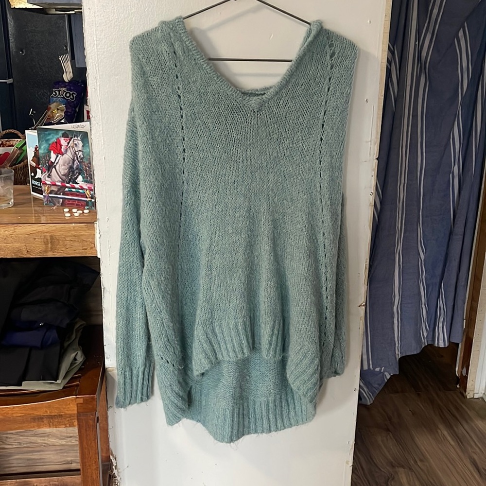 American Eagle Sweater L